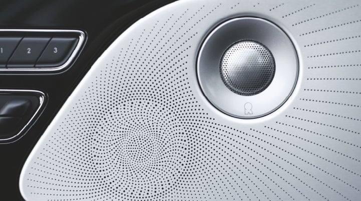 A stylish speaker cover of a 2024 Lincoln Aviator® SUV is shown | Courtesy Lincoln in Altoona PA