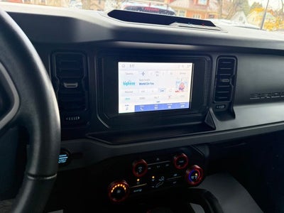 2023 Ford Bronco Big Bend Soft Top 17" Gray Aluminum Wheels