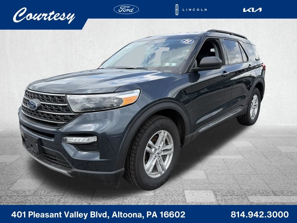 2023 Ford Explorer XLT