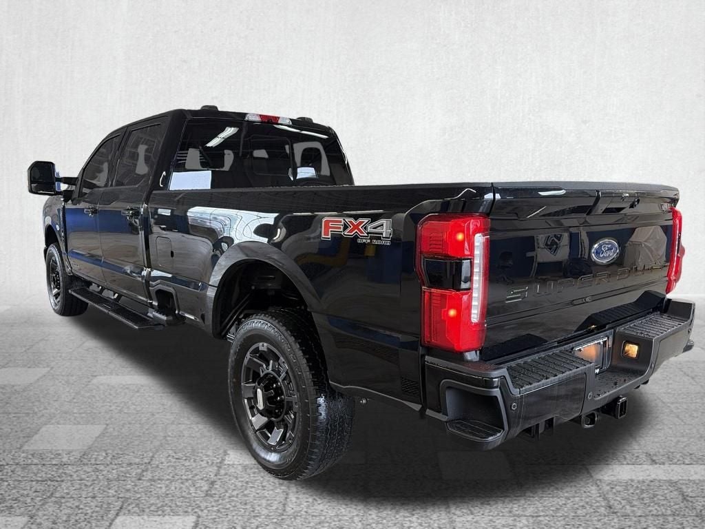 2023 Ford F-350SD Lariat