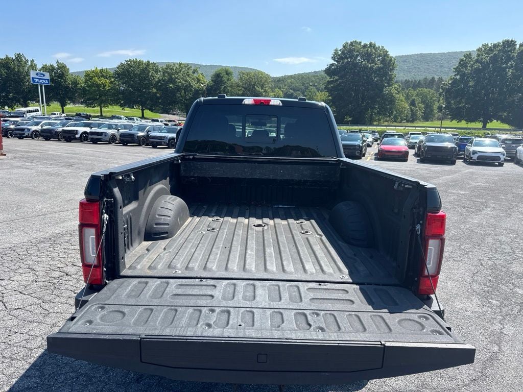 2022 Ford F-350SD Platinum