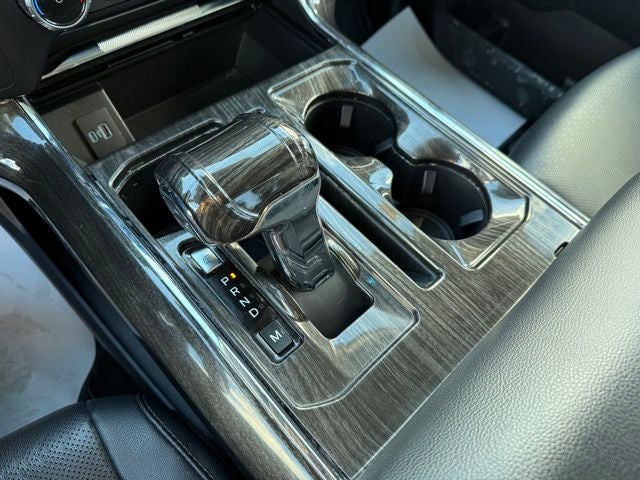 2022 Ford F-150 Lariat Chrome Appearance