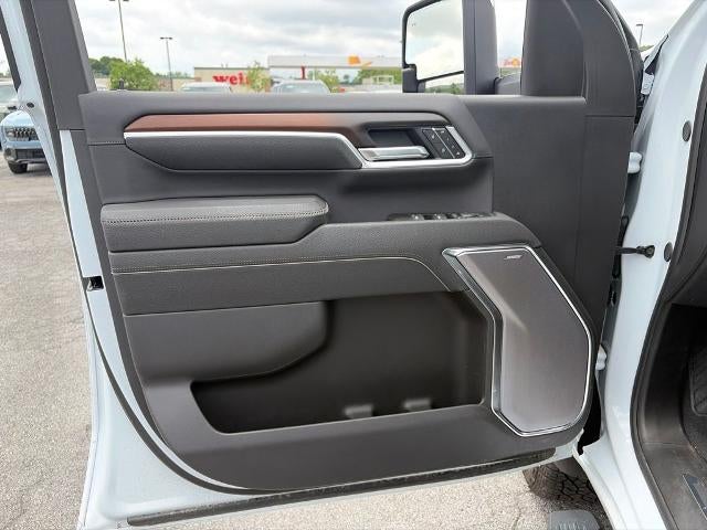 2026 GMC Sierra 2500HD Denali