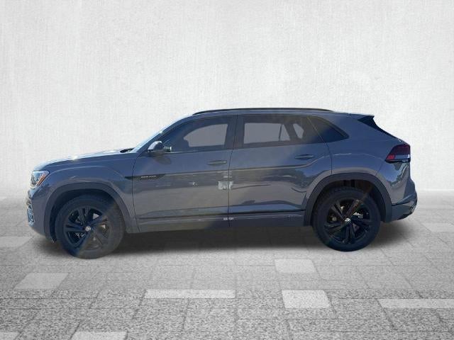 2025 Volkswagen Atlas Cross Sport 2.0T SEL R-Line Black