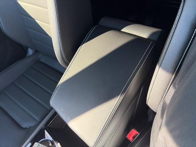 2025 Volkswagen Atlas Cross Sport 2.0T SEL R-Line Black