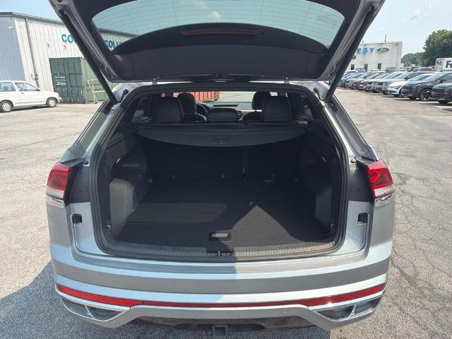 2022 Volkswagen Atlas Cross Sport 3.6L V6 SEL Premium R-Line