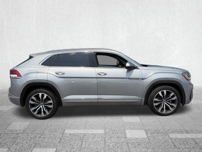 2022 Volkswagen Atlas Cross Sport 3.6L V6 SEL Premium R-Line