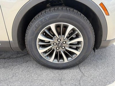 2023 Lincoln Nautilus Standard