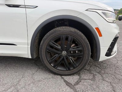 2022 Volkswagen Tiguan 2.0T SE R-Line Black