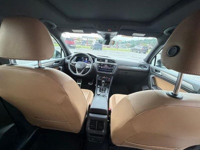 2022 Volkswagen Tiguan 2.0T SE R-Line Black