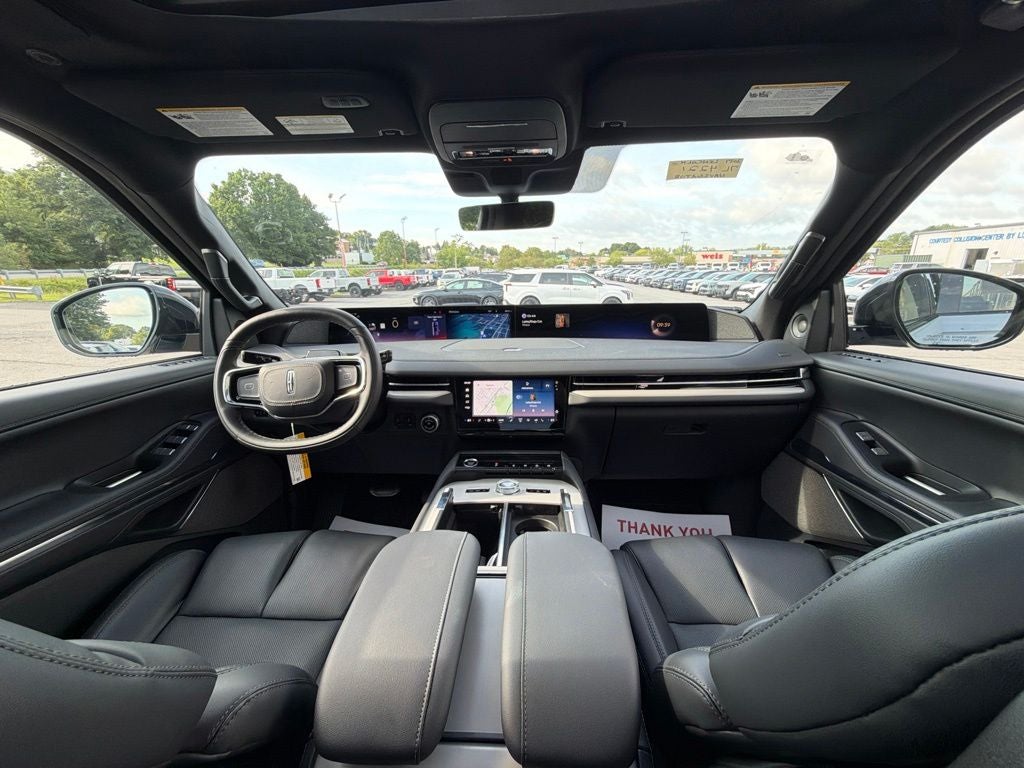 2027 Lincoln Navigator Reserve