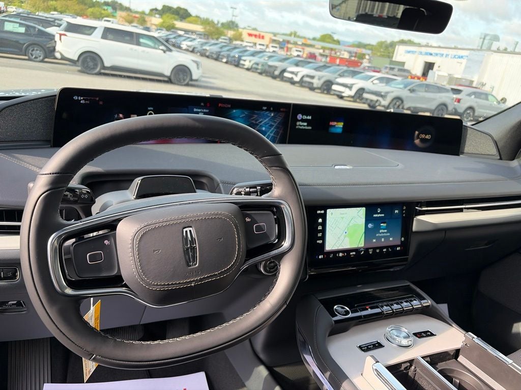 2027 Lincoln Navigator Reserve