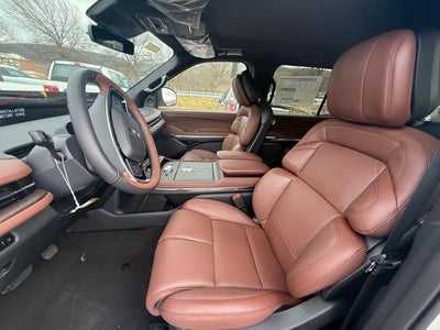 2026 Lincoln Navigator L Reserve