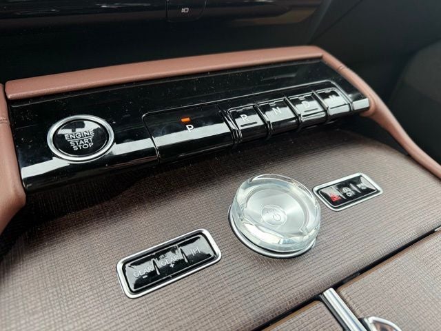2026 Lincoln Navigator L Reserve