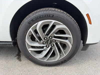 2027 Lincoln Navigator L Reserve