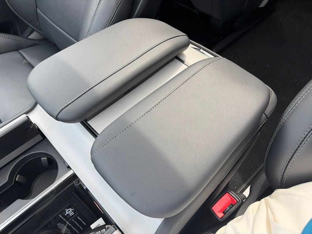 2027 Lincoln Navigator L Reserve