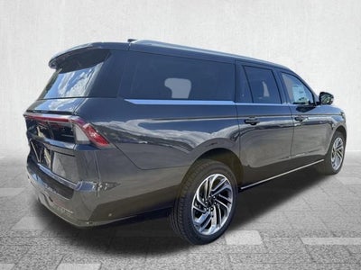 2025 Lincoln Navigator L Reserve