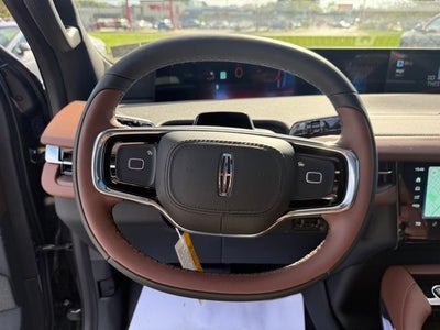 2025 Lincoln Navigator L Reserve