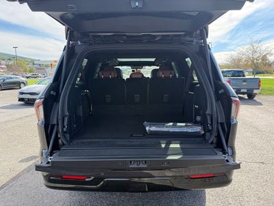 2025 Lincoln Navigator L Reserve