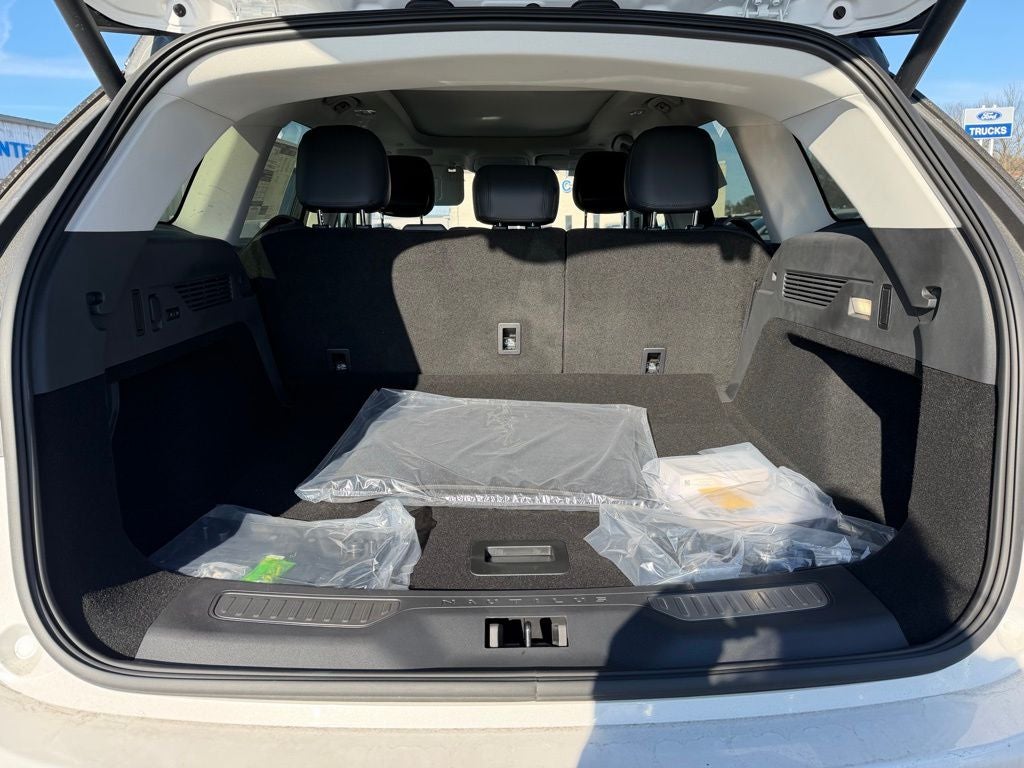 2026 Lincoln Nautilus Reserve