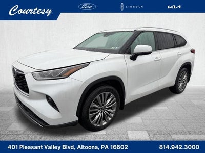 2022 Toyota Highlander Platinum