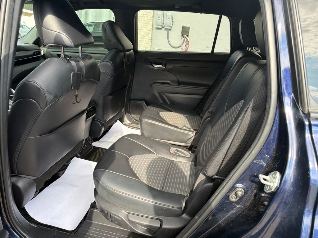 2023 Toyota Highlander XSE