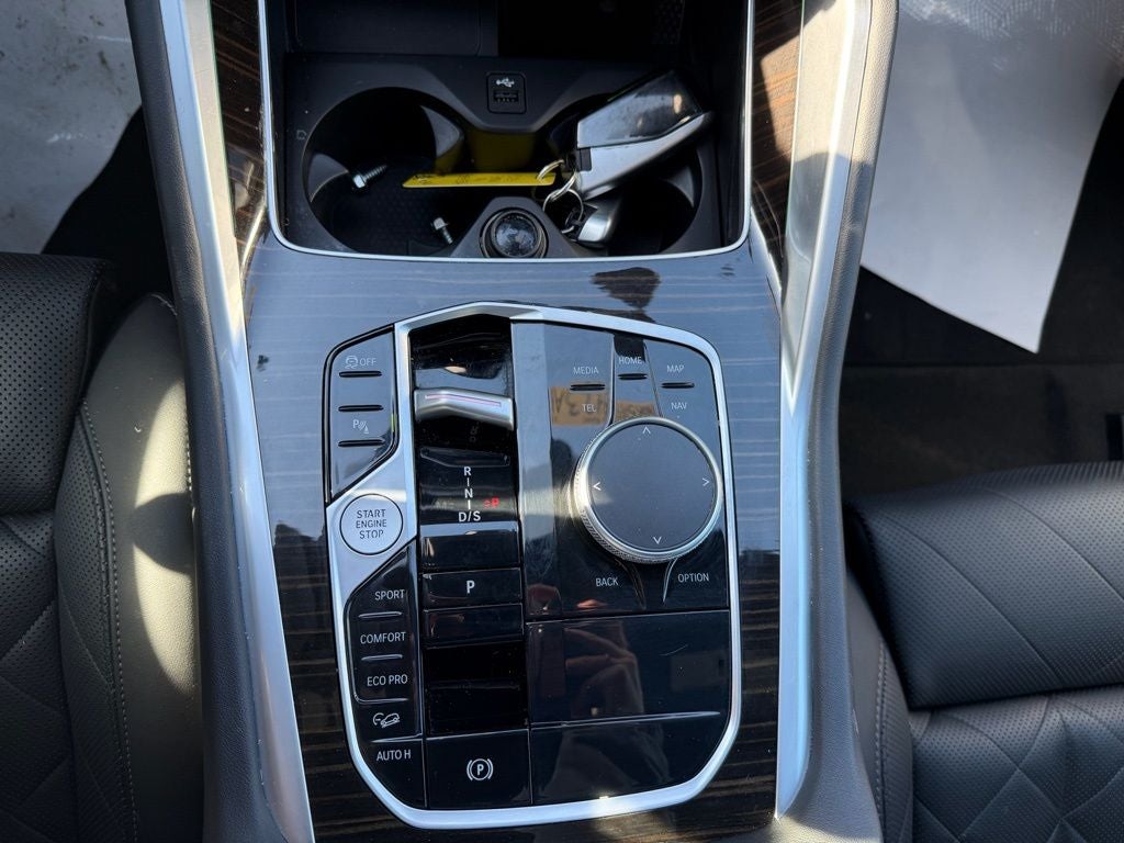 2024 BMW X6 xDrive40i