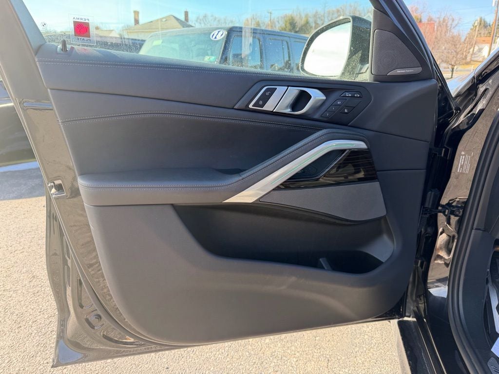 2024 BMW X6 xDrive40i