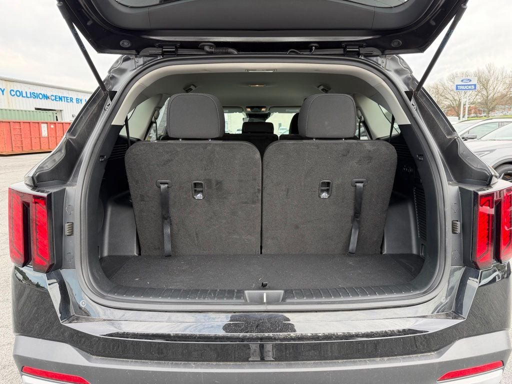 2024 Kia Sorento LX
