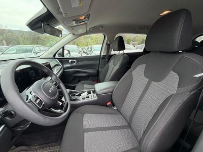 2024 Kia Sorento LX