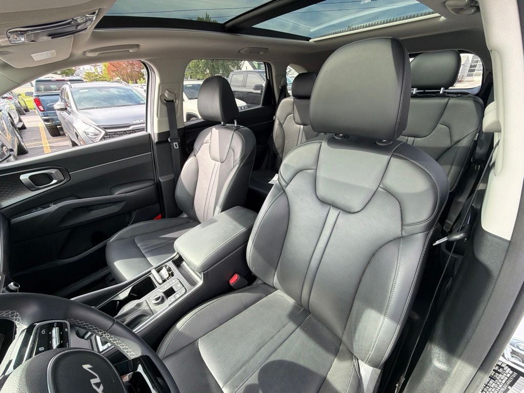 2024 Kia Sorento S