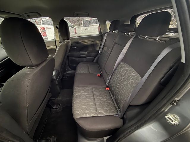 2022 Mitsubishi Outlander Sport 2.0 ES