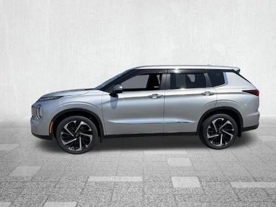 2022 Mitsubishi Outlander ES