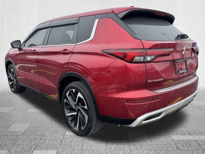 2022 Mitsubishi Outlander SE