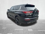 2024 Mitsubishi Outlander Base