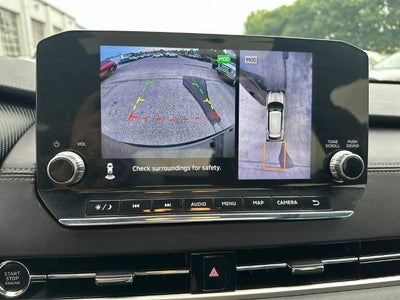 2024 Mitsubishi Outlander Base