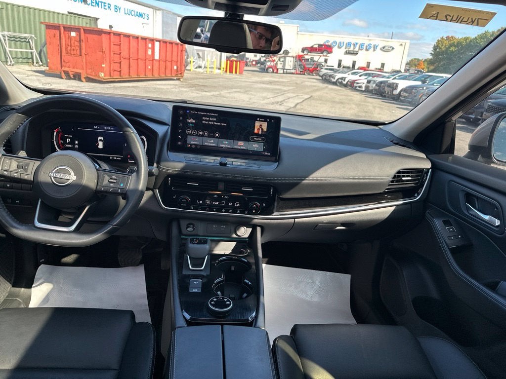 2024 Nissan Rogue SL