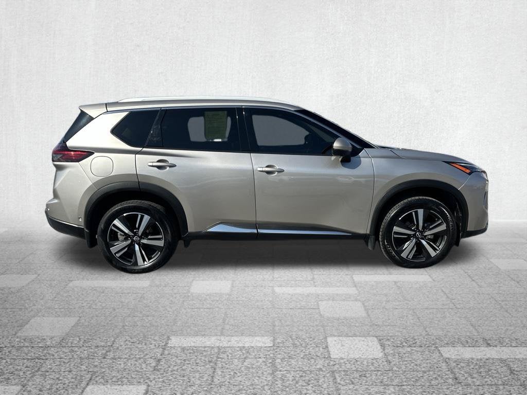 2024 Nissan Rogue SL