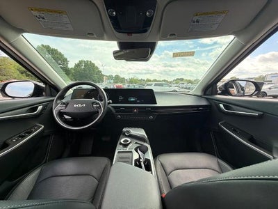 2022 Kia EV6 Wind