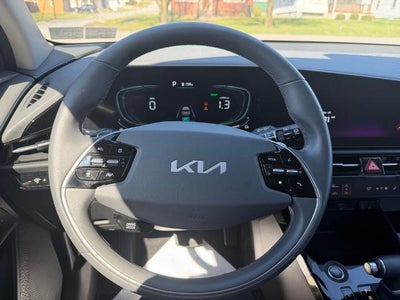2023 Kia Niro EX