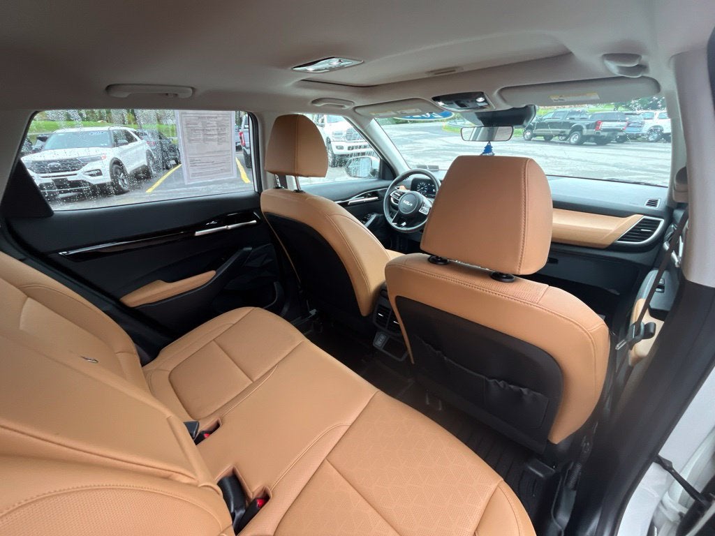 2025 Kia Seltos EX