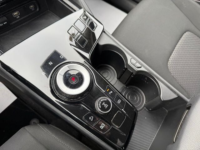 2025 Kia Sportage Hybrid LX