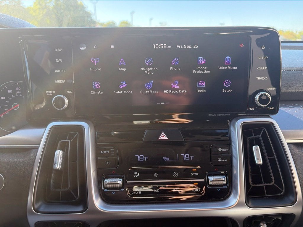 2022 Kia Sorento Hybrid S