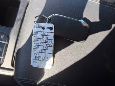 2022 Kia Sorento Hybrid S