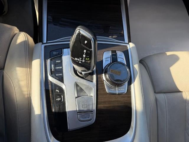 2018 BMW 7 Series 750i xDrive