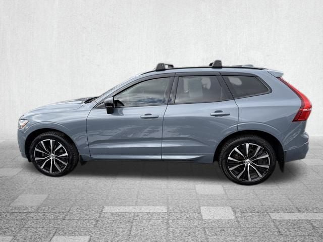 2023 Volvo XC60 B5 Plus Dark Theme