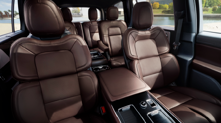 The cabin of the 2025 Lincoln Aviator® SUV is shown with black and brown accents. | Courtesy Lincoln in Altoona PA