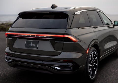 The rear of a 2026 Lincoln Black Label™ Nautilus® SUV displays full LED rear lighting. | Courtesy Lincoln in Altoona PA