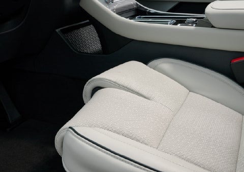 The front passenger Perfect Position seat is shown with the thigh extender adjusted.| Courtesy Lincoln in Altoona PA