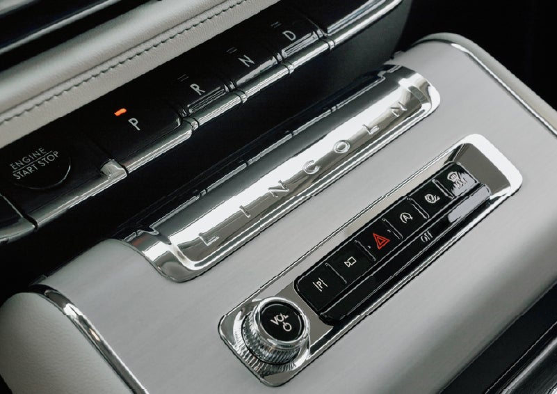 The piano key gear selector of a 2027 Lincoln Aviator® Back Label™ SUV. | Courtesy Lincoln in Altoona PA
